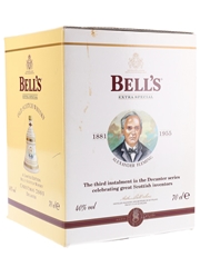 Bell's Christmas 2003 Ceramic Decanter 8 Year Old - Alexander Fleming 70cl / 40%