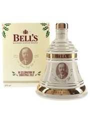 Bell's Christmas 2012 Ceramic Decanter 8 Year Old - Robert Duff Bell 70cl / 40%