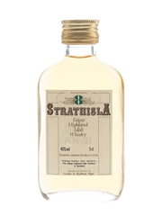 Strathisla 8 Year Old Bottled 1990s - Gordon & MacPhail 5cl / 40%