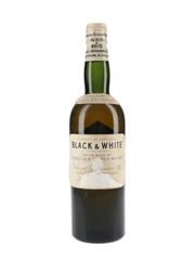 Black & White Spring Cap Bottled 1950s 75cl / 40%