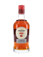 Angostura 7 Year Old Trinidad Distillers 70cl / 40%