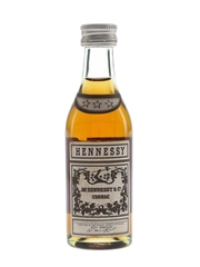 Hennessy 3 Star Bottled 1950s-1960s 5cl / 40%