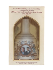 Bell's Ceramic Decanter Royal Wedding 1986 - Prince Andrew & Sarah Ferguson 75cl / 43%