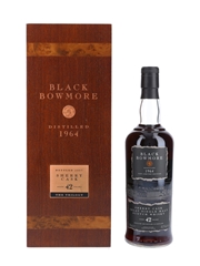 Bowmore 1964 Black Bowmore 42 Year Old Bottled 2007 - The Trilogy 70cl / 40.5%