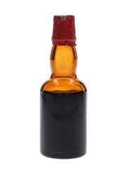 Jamaica Cream Blackcurrant Rum Liqueur Lamb & Watt Ltd - Bottled 1950s 5cl / 24%