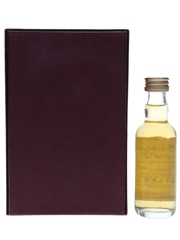 Carsebridge 1965 28 Year Old Bottled 1994 - Signatory Vinatge 5cl / 57.8%