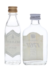 Gilbey's & Greenalls London Dry Gin Bottled 1970s 2 x 5cl / 40%