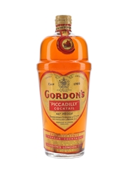 Gordon's Piccadilly Cocktail Spring Cap Bottled 1950s 75cl / 26.2%