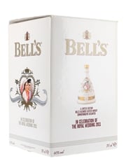 Bell's Ceramic Decanter Royal Wedding 2011 - William & Katherine 70cl / 40%