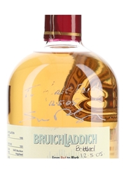 Bruichladdich 1990 Valinch From Red To Black Bottled 2005 - Signed Bottle 50cl / 56%