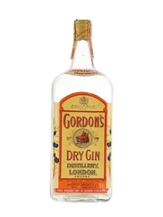 Gordon's Dry Gin Spring Cap Bottled 1950s-1960s - Wax & Vitale 100cl / 40%