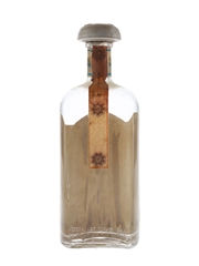 Red Hills Dry Gin Bottled 1960s 75cl / 45%