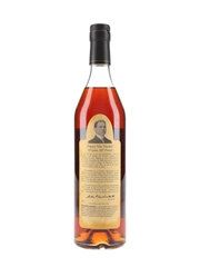 Pappy Van Winkle's 15 Year Old Family Reserve Bottled 2002-2006 - Signed Bottle 70cl / 53.5%