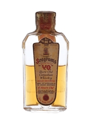 Seagram's 6 Year Old VO Bottled 1930s 4.7cl / 45%