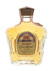 Seagram's Crown Royal Bottled 1970s-1980s 5cl / 40%