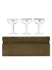 Golden Guinea 1911-1961 Georgius III Champagne Coupes