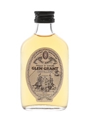 Glen Grant 8 Year Old Bottled 1970s 5cl / 40%