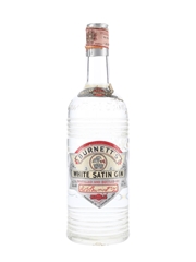 Sir Robert Burnett's White Satin Gin Spring Cap