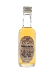 Glen Grant 12 Year Old Bottled 1970s - Gordon & MacPhail 4.7cl / 43%
