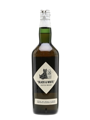 Black & White Spring Cap Bottled 1960s 75cl / 43%