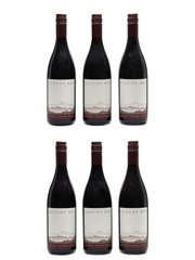 Cloudy Bay Pinot Noir 2010 Marlborough 6 x 75cl / 14%