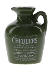 Chequers Superb De Luxe Ceramic Decanter Bottled 1970s 5cl / 40%