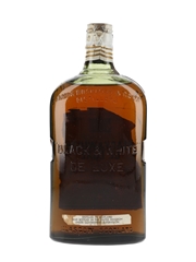 Buchanan's Black & White De Luxe Spring Cap Bottled 1950s - The Fleischmann Distilling Corporation 75.7cl / 43.4%