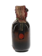 Buchanan's 12 Year Old Spring Cap Bottled 1930s-1940s - Alex D Shaw & Co. 4.7cl / 43.4%