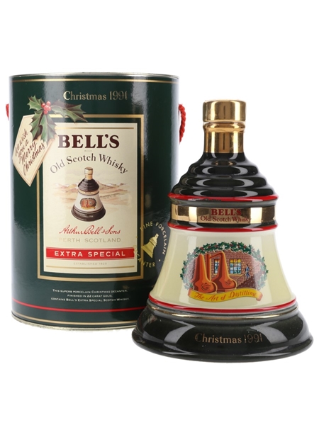 Bell's Christmas 1991 Ceramic Decanter The Art Of Distilling 70cl / 40%