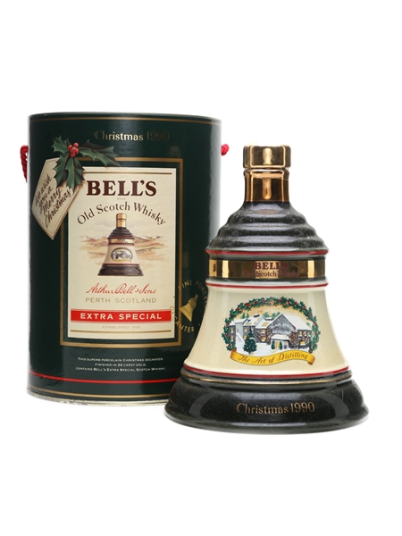 Bell's Decanter Christmas 1990 Ceramic Decanter 75cl / 43%