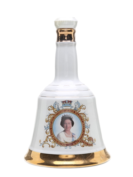 Bell's Decanter Queen Elizabeth II 60th Birthday 75cl / 43%