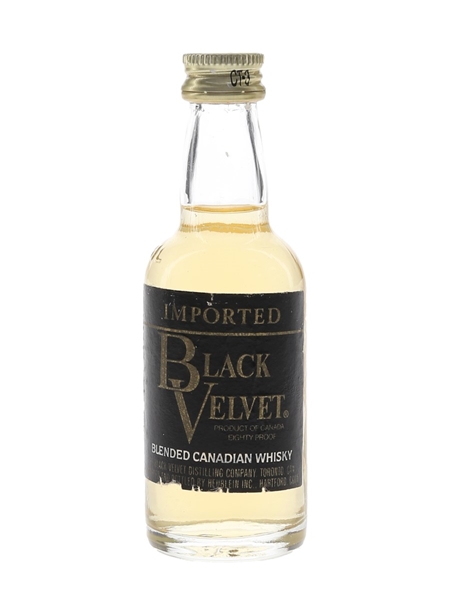 Black Velvet Bottled 1980s 5cl / 40%