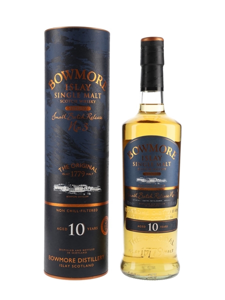 Bowmore Tempest 10 Year Old Bottled 2011 - Batch No. 3 70cl / 55.6%