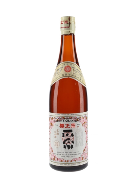 Sakura Masamune Sake Bottled 1970s-1980s 72cl / 17%