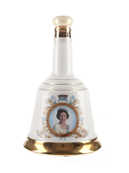 Bell's Ceramic Decanter Queen Elizabeth II 60th Birthday 75cl / 43%