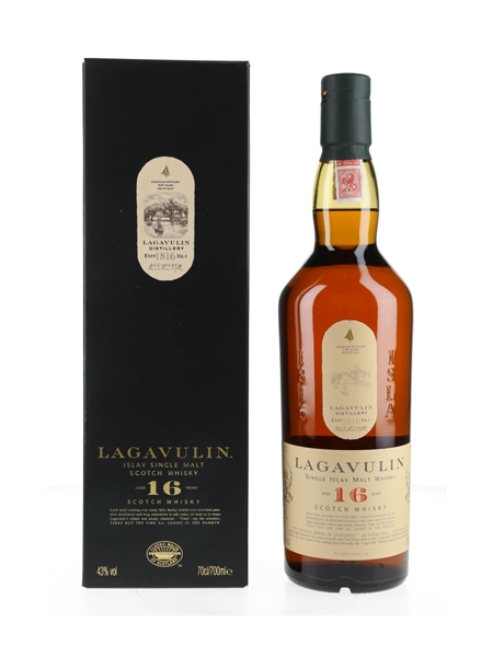 Lagavulin 16 Year Old  70cl / 43%