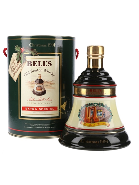 Bell's Christmas 1991 Ceramic Decanter The Art Of Distilling 70cl / 40%