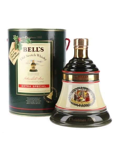 Bell's Christmas 1988 Ceramic Decanter We Wish You A Merry Christmas 75cl / 43%