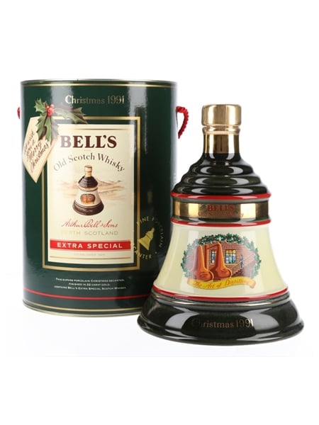 Bell's Christmas 1991 Ceramic Decanter The Art Of Distilling 70cl / 40%