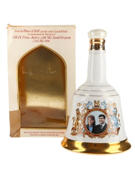 Bell's Ceramic Decanter Royal Wedding 1986 - Prince Andrew & Sarah Ferguson 75cl / 43%