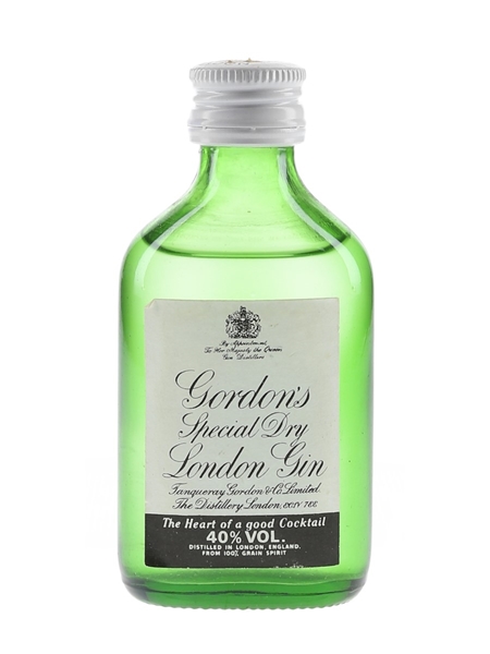 Gordon's Special Dry Gin Bottled 1980s 5cl / 40%