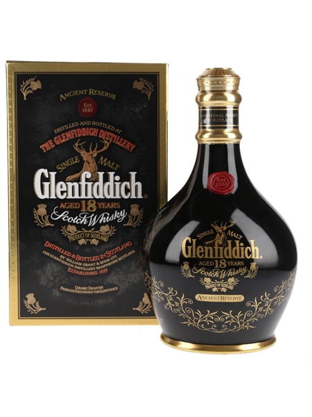 Glenfiddich 18 Year Old Ancient Reserve Bottled 1990s - Black Ceramic Decanter 70cl / 43%