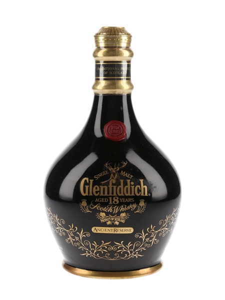 Glenfiddich 18 Year Old Ancient Reserve Bottled 1990s - Black Ceramic Decanter 70cl / 43%