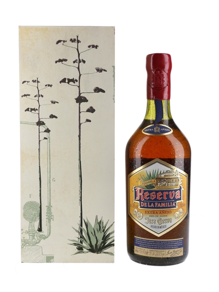 Jose Cuervo Reserva De La Familia Coleccion 2019 - Parte O Pedazo 70cl / 38%