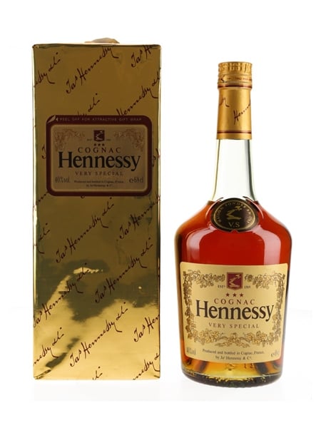 Hennessy 3 Star VS Bottled 1980s 68cl / 40%