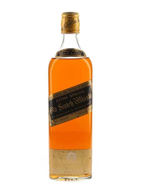 Johnnie Walker Black Label Extra Special Bottled 1970s 75.7cl / 40%