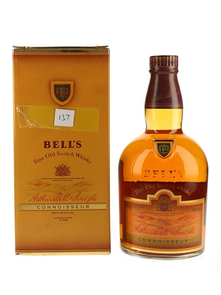 Bell's 12 Year Old Connoisseur Bottled 1980s 75cl / 40%