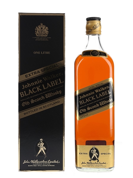 Johnnie Walker Black Label Extra Special Bottled 1980s 100cl / 43%