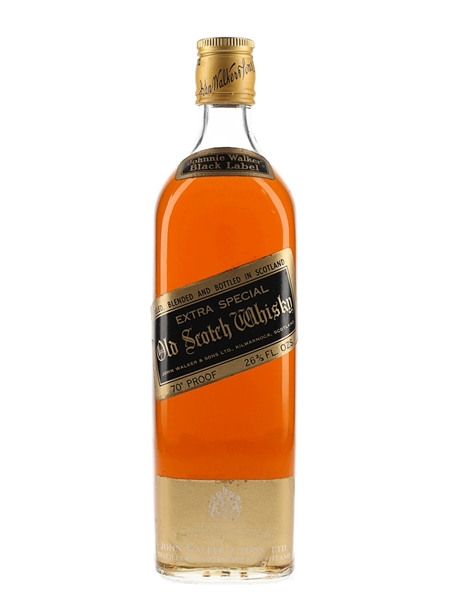 Johnnie Walker Black Label Extra Special Bottled 1970s 75.7cl / 40%