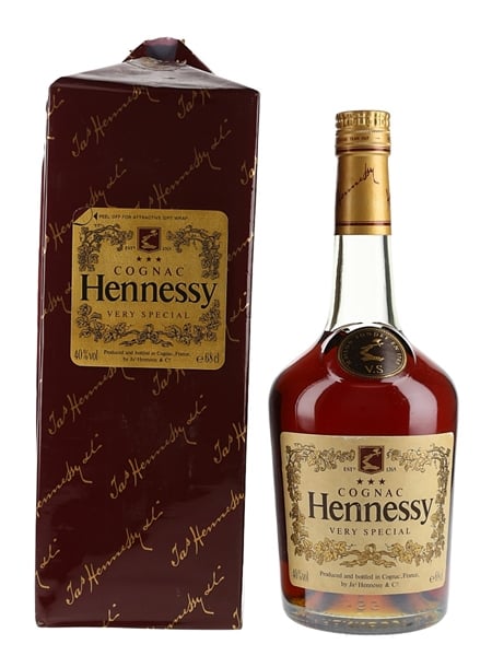 Hennessy 3 Star VS Bottled 1980s 68cl / 40%